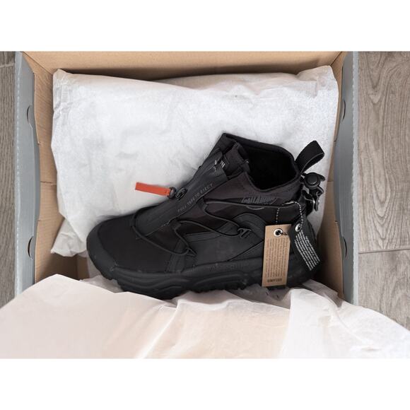 Palladium Off Grid Hi Waterproof Unisex Boot Black/black M-4 & W-5.5 US main image 7